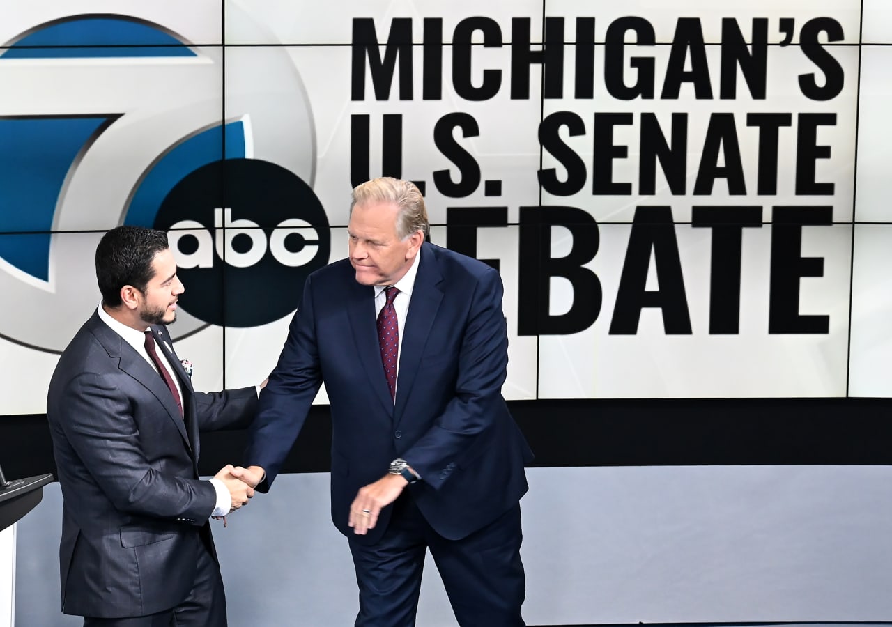 A bigger-than-expected win for Democrats in the midterms could deliver ‘short-lived weakness’ for stocks, strategists say — London Business news
