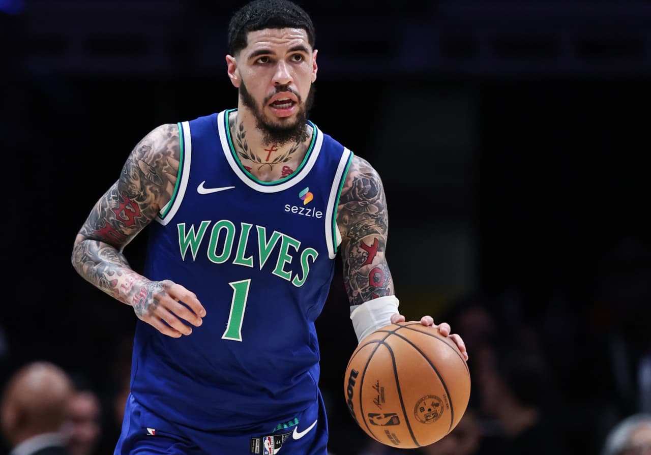NBA star LaMelo Ball is selling his $2.6 million luxury condo in Charlotte after leaving the Hornets — London Real Estate news