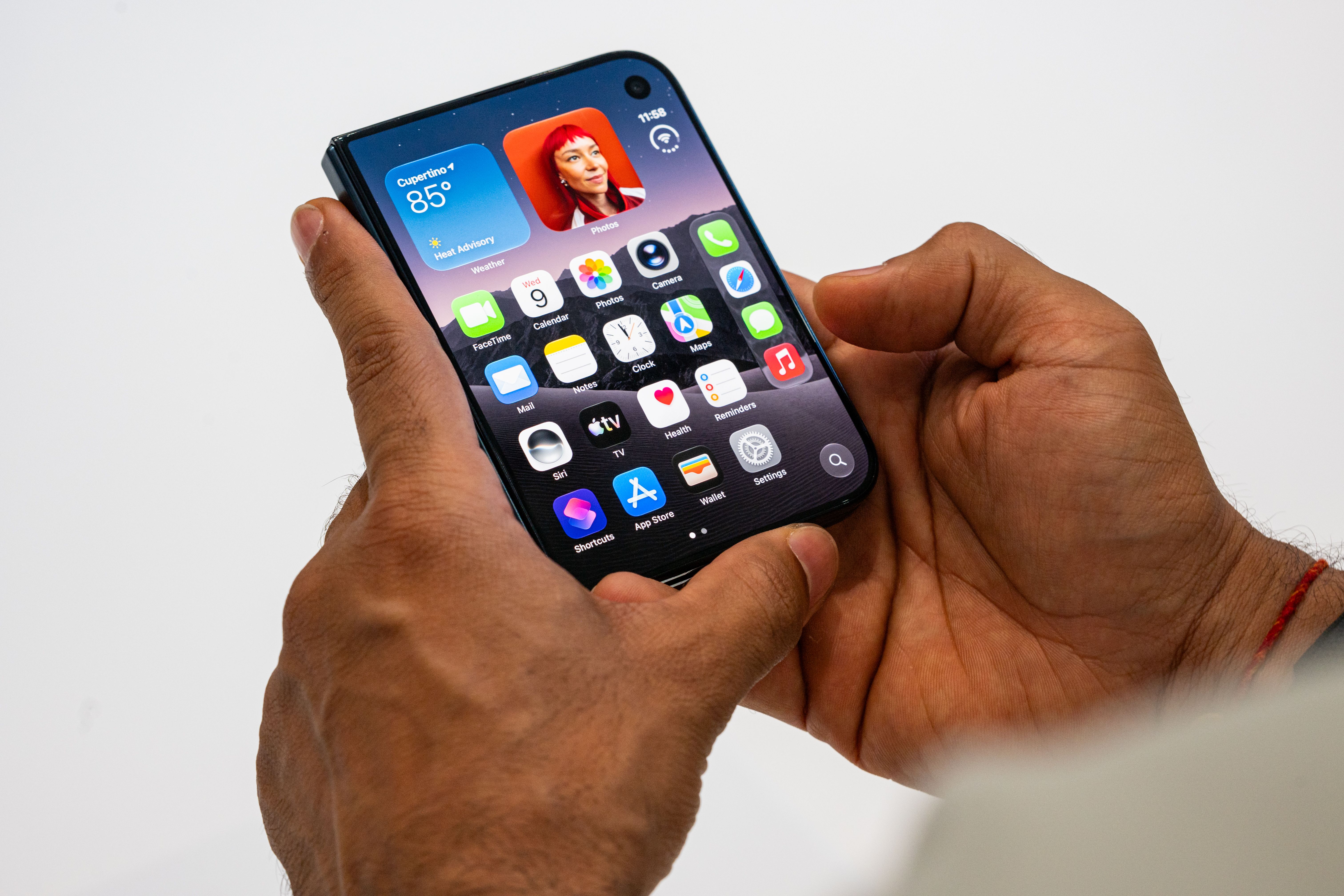 8 Things to Know About the iPhone Duo — Wired, London Sports news